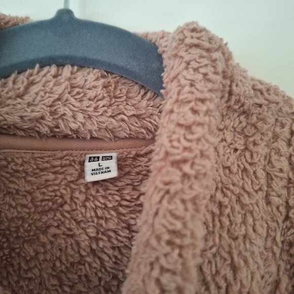 Uniqlo Size L Fluffy full zip jacket - Dusty Pink - Picture 2 of 3